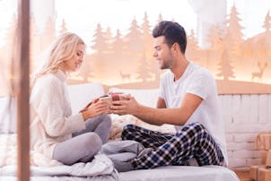 カップルの会う頻度の平均は何回 月に理想の頻度を聞いてみた 社会人 大学生 Smartlog