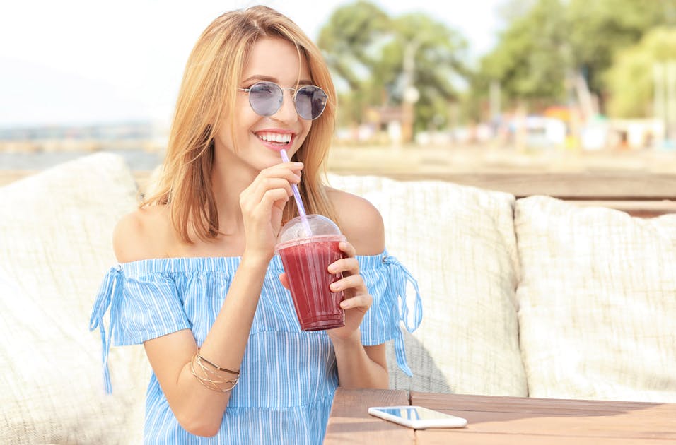 女性からアプローチされる男性心理とは 男が嬉しいアプローチ方法で成功を掴もう Smartlog 女性からアプローチされる男性心理とは 男が嬉しいアプローチ方法で成功を掴もう Smartlog