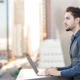 自己診断 職人気質な人の特徴とは 頑固な性格に向いてる仕事を解説 Smartlog 自己診断 職人気質な人の特徴とは 頑固な性格に向いてる仕事を解説 Smartlog