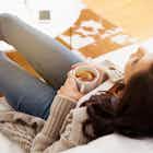 男女別 寂しい時の過ごし方 寂しいと感じる原因や心理を大公開 Smartlog