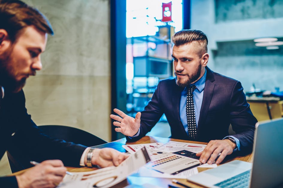 損得勘定の意味とは 人間関係を損得勘定で動く人の心理と性格の特徴 Smartlog