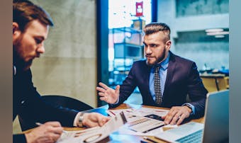人徳がある人の特徴8選 多くの人が慕う人徳者になる方法を解説 Smartlog 人徳がある人の特徴8選 多くの人が慕う人徳者になる方法を解説 Smartlog