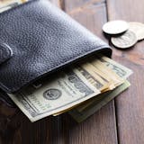 予算は約1万円。彼氏が喜ぶ財布のクリスマス...