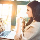 初恋の人に会いたいと思う心理とは?再会する...