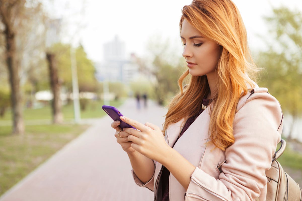 元彼に連絡したくなる心理 元カノからのline内容でわかる脈あり度とは Smartlog