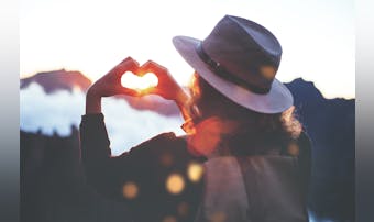 無償の愛を感じる瞬間とは?見返りを...