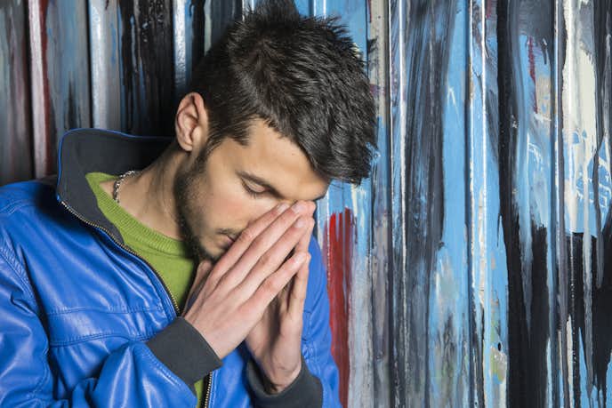 人見知りの克服方法とは 内向的な原因も知って初対面でもすぐ打ち解ける人に Smartlog