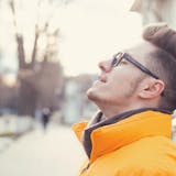 イライラしない方法8選。イラつく男女の原因...
