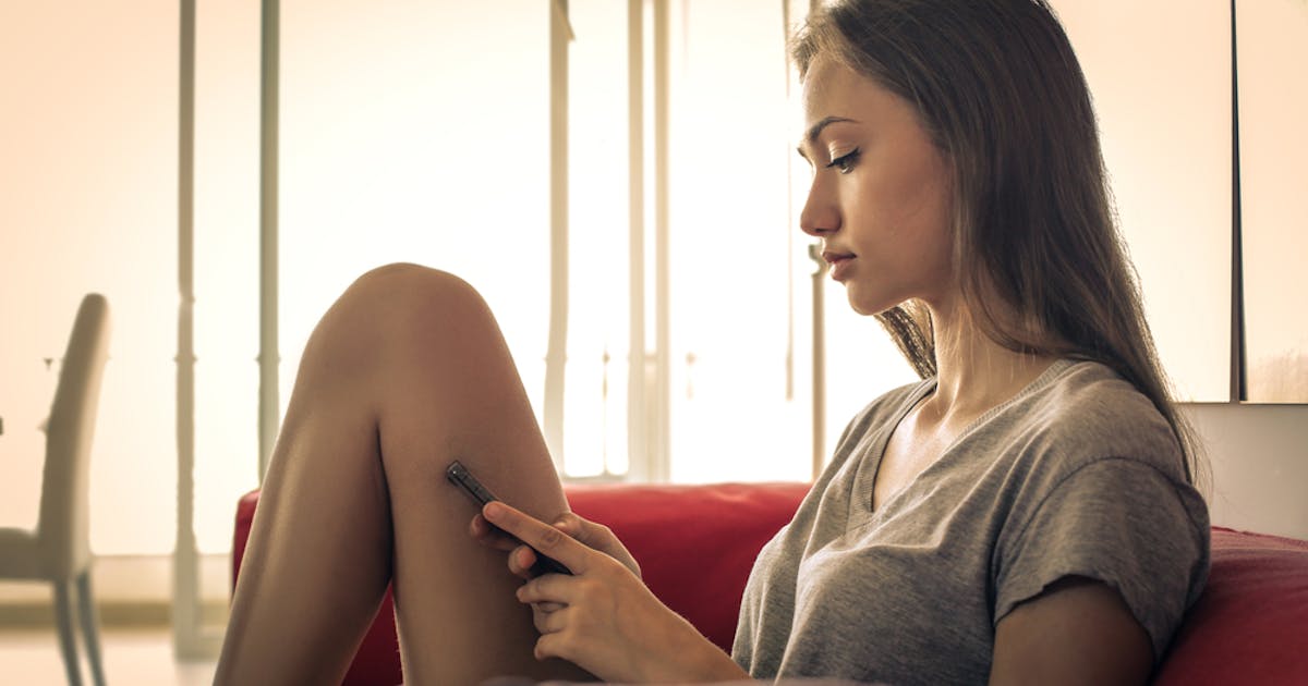 メンヘラ彼女の特徴集 上手に付き合う方法 別れたい時の切り出し方とは Smartlog メンヘラ彼女の特徴集 上手に付き合う方法 別れたい時の切り出し方とは Smartlog