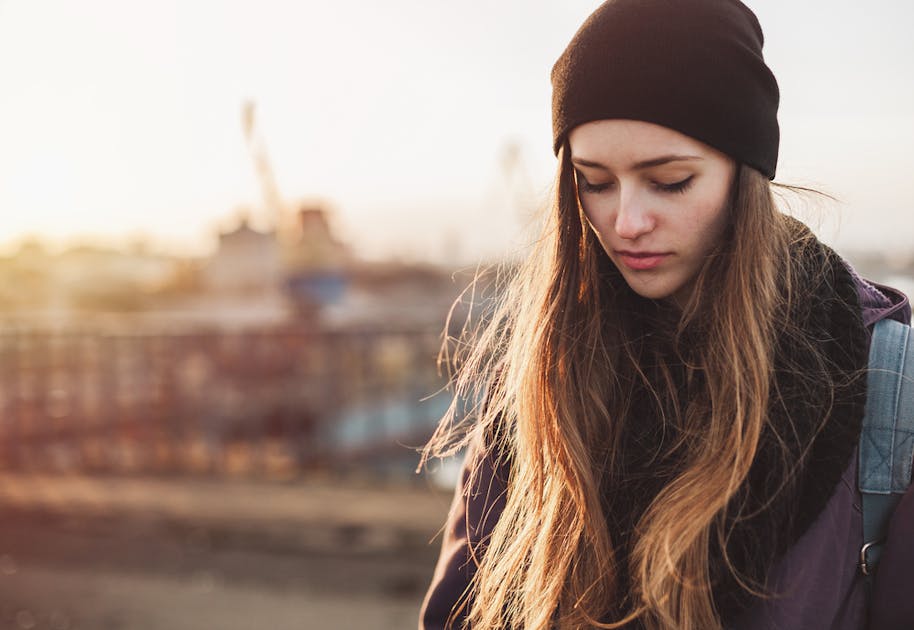 好きな人に彼女ができた時の対処法12選 辛い失恋を忘れる方法とは Smartlog 好きな人に彼女ができた時の対処法12選 辛い失恋を忘れる方法とは Smartlog