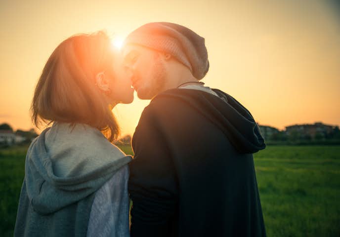 別れ際にキスをする男性心理 キスをされた時の対処法 モテテクを大公開 Smartlog
