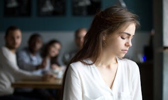 本当の友達の9つの特徴 見せかけの友達か確かめる方法も徹底解説 Smartlog 本当の友達の9つの特徴 見せかけの友達か確かめる方法も徹底解説 Smartlog