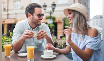 話し上手になるには?誰でも話が上手...