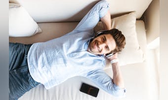 自分で考えない人の特徴と心理とは?...