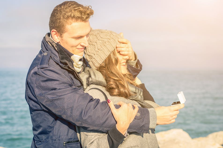 彼氏が結婚したい時に出す9のサイン。結婚したいと思わせるコツも解説！ | Smartlog