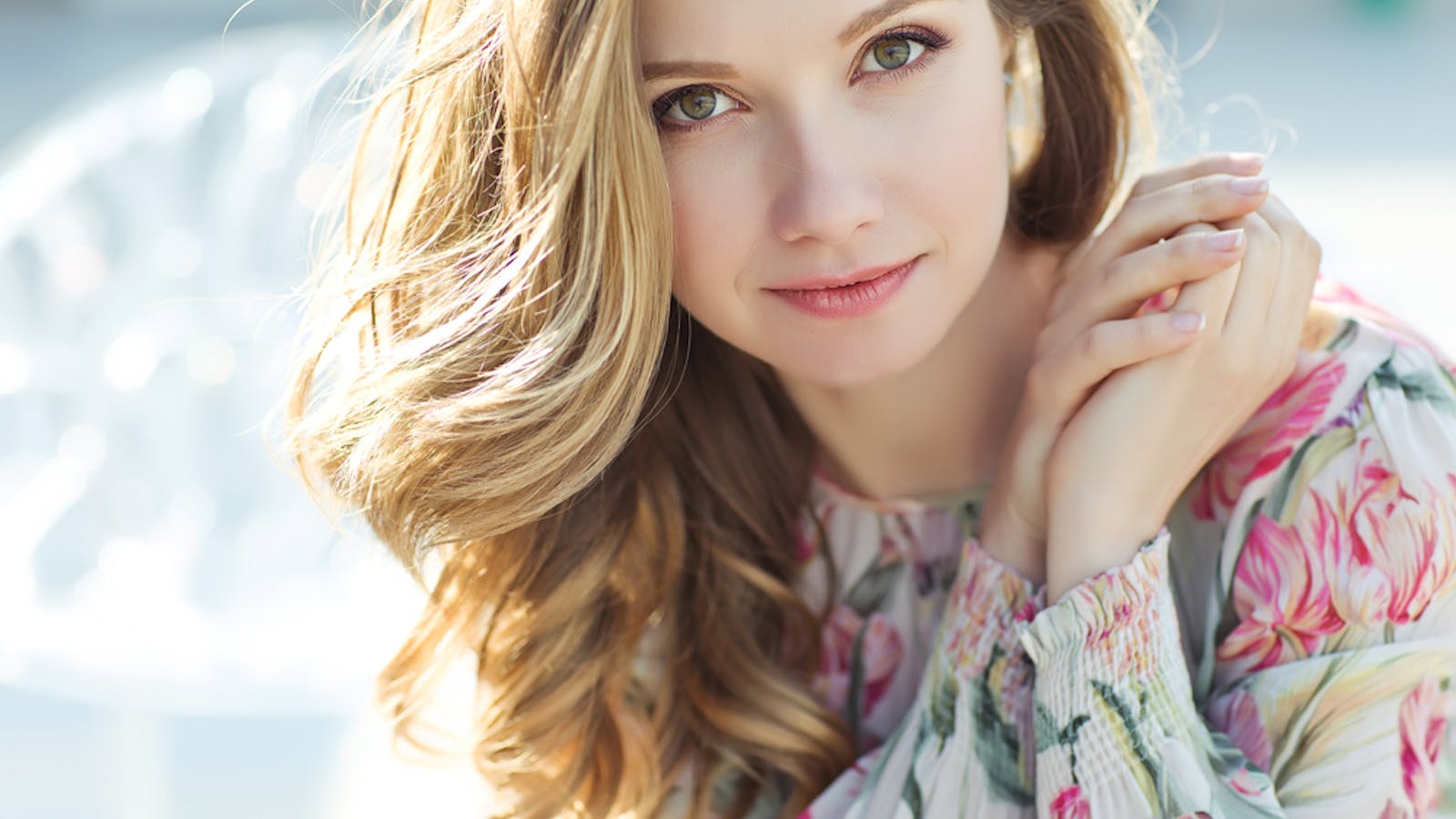 上目遣いが好きな男性心理とは 効果抜群のかわいいやり方を解説 Smartlog 上目遣いが好きな男性心理とは 効果抜群のかわいいやり方を解説 Smartlog