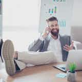 変わった人の特徴とは|個性が強い人の性格からモテる理由まで解説!