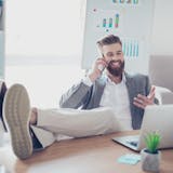 変わった人の特徴とは?個性が強い人の変わっ...