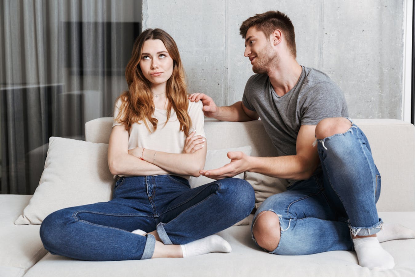 彼氏が気持ち悪いと思う11の瞬間 別れたいと感じた時の対処法とは Smartlog 彼氏が気持ち悪いと思う11の瞬間 別れたいと感じた時の対処法とは Smartlog