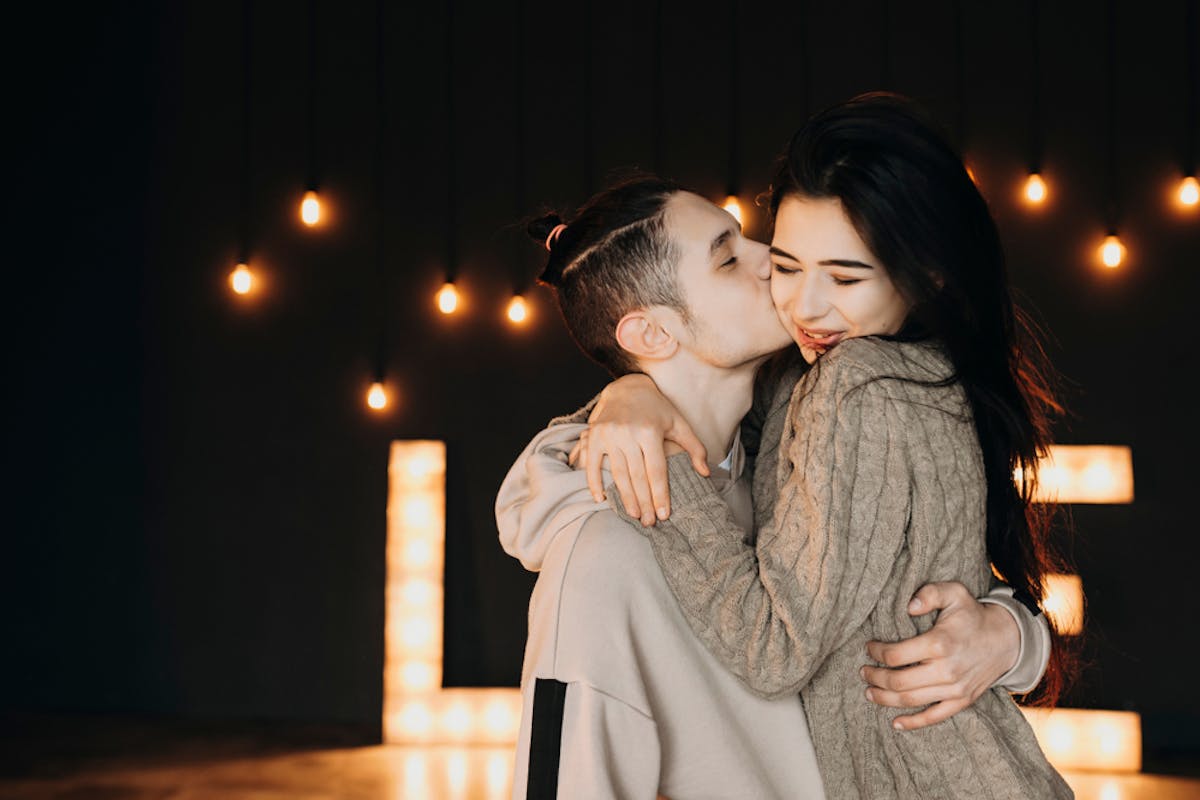 男の嫉妬は怖い 好きな女性に嫉妬する男性心理とやきもち行動とは Smartlog 男の嫉妬は怖い 好きな女性に嫉妬する男性心理とやきもち行動とは Smartlog