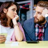 好きだけど嫌い な女性の心理とは 複雑な気持ちの対処法も解説 Smartlog 好きだけど嫌い な女性の心理とは 複雑な気持ちの対処法も解説 Smartlog