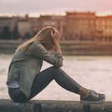 拗ねる大人の心理 原因とは 拗ねた時に出る行動を男女別に解説 Smartlog 拗ねる大人の心理 原因とは 拗ねた時に出る行動を男女別に解説 Smartlog