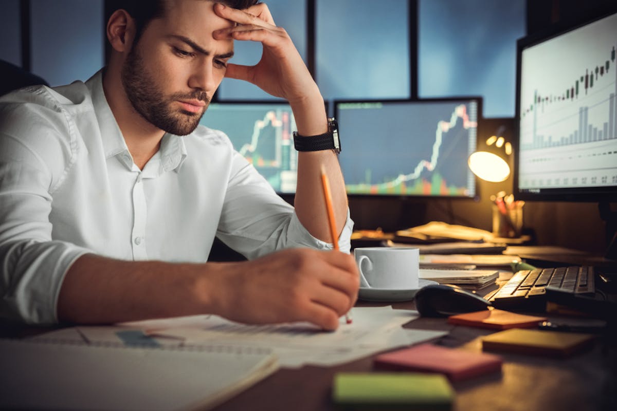 仕事ができない人の特徴10個 使えない 何もできない人から脱却する方法とは Smartlog