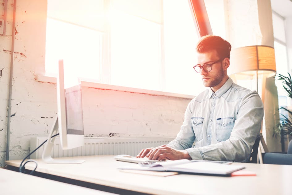 真面目な人の長所 短所となる特徴14選 恋愛や仕事での印象も解説 Smartlog