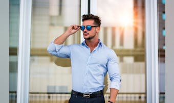 笑わない人の心理 特徴とは 笑顔を見せない理由や上手な接し方を解説 Smartlog 笑わない人の心理 特徴とは 笑顔を見せない理由や上手な接し方を解説 Smartlog
