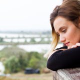 垢抜けない女性の特徴とは?「垢抜け」の意味...