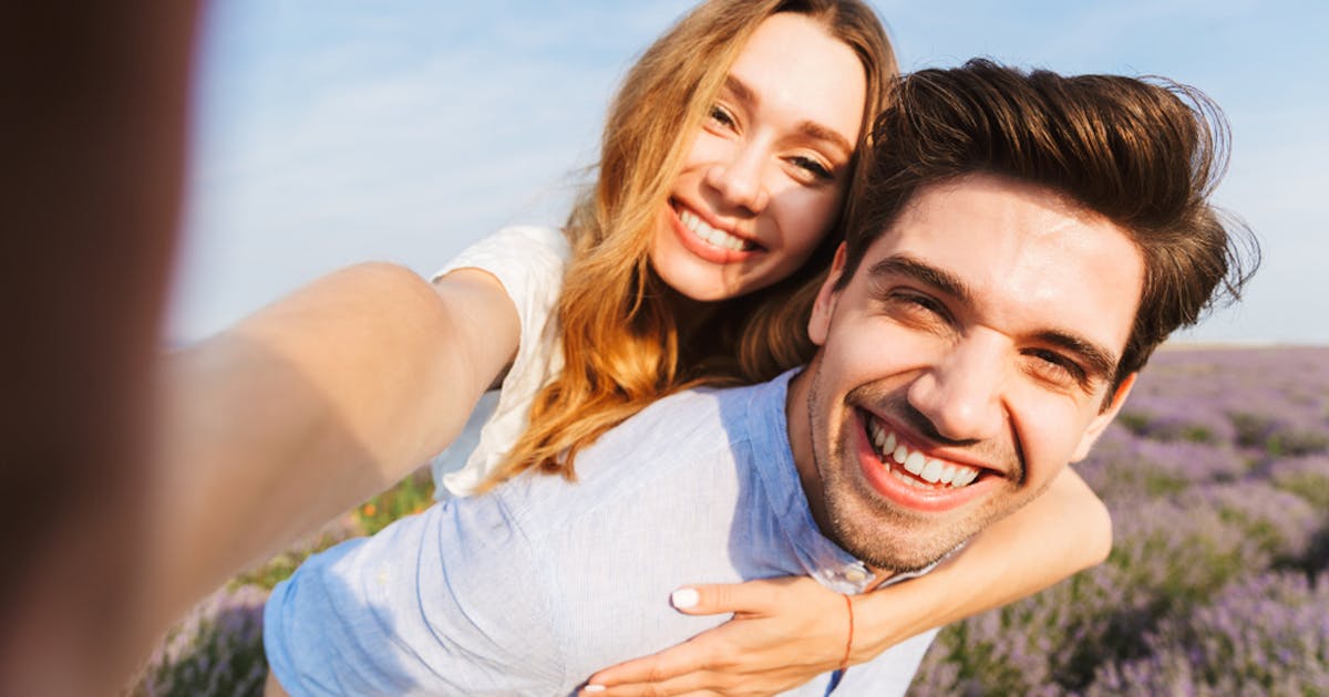 年下女性がかわいい 魅力的な女性にアプローチして付き合う方法とは Smartlog