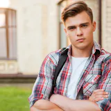 頑固な人とは?意固地な性格の特徴や原因&頑...