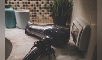 ヘアドライヤーのおすすめ特集|人気...