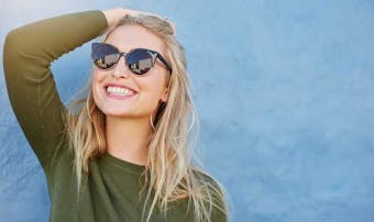 サブカル女子の外見と性格の特徴集 サブカル系がモテる理由を大公開 Smartlog