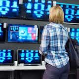 【一人暮らし】テレビのおすすめ13選。ちょうど良いサイズの機種を紹介!