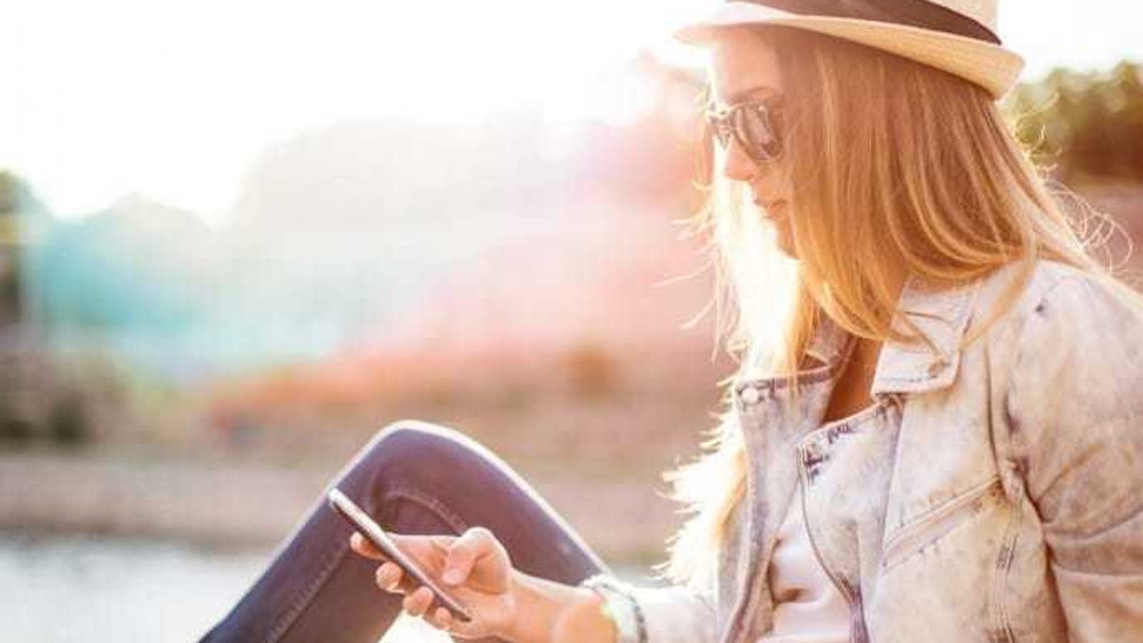 女性が送る脈なしlineの特徴 そっけない返信 返事が返って来ない心理とは Smartlog 女性が送る脈なしlineの特徴 そっけない返信 返事が返って来ない心理とは Smartlog