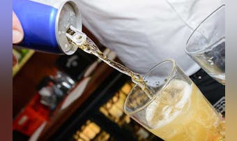 エナジードリンク・栄養ドリンクのお...