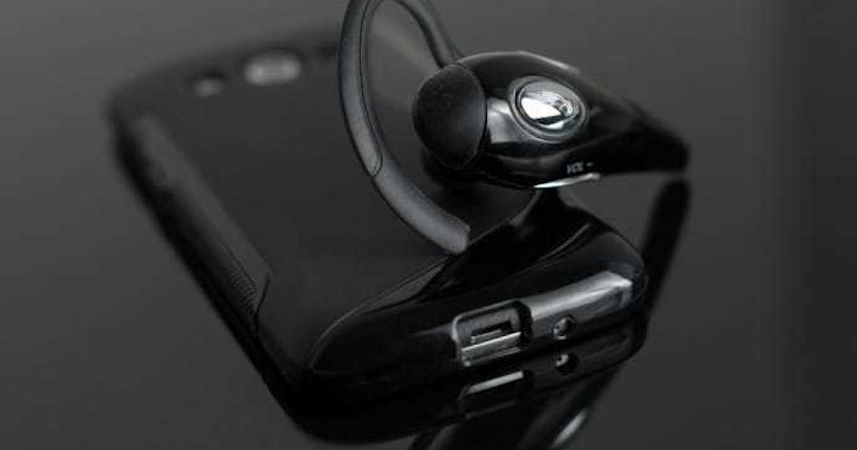 ハンズフリーイヤホンの人気おすすめ集 快適なマイク通話できるモデルを公開 Smartlog ハンズフリーイヤホンの人気おすすめ集 快適なマイク通話できるモデルを公開 Smartlog