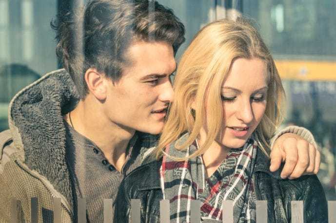 無意識に口にしてるかも？彼女が内心...