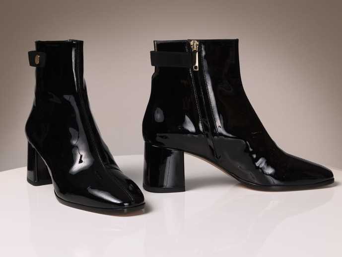 ブーツのおすすめ宅配クリーニング3選。料金・期間・お手入れ方法まで解説