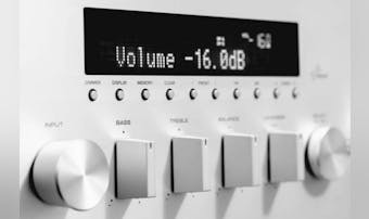 据え置き型ヘッドホンアンプおすすめ人気ランキング 入門用からハイエンドモデルまで Smartlog 据え置き型ヘッドホンアンプおすすめ人気ランキング 入門用からハイエンドモデルまで Smartlog