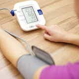 人気メーカーの血圧計のおすすめ15選。上腕＆手首で測れる最強アイテムとは