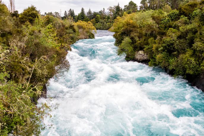 ニュージーランドのおすすめ観光スポットにフカ滝