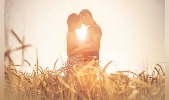 「忙しいのでまた今度」から恋愛に逆...