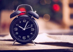 2020 無料アラームアプリのおすすめ比較 人気の目覚まし時計アプリとは Smartlog
