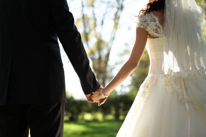 結婚したい男の特徴とは。職業や行動など女性が結婚相手に求める条件 Smartlog