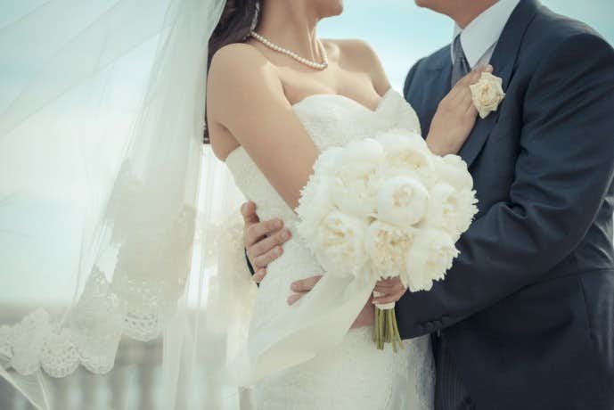 結婚したい男の特徴とは 職業や行動など女性が結婚相手に求める条件 Smartlog