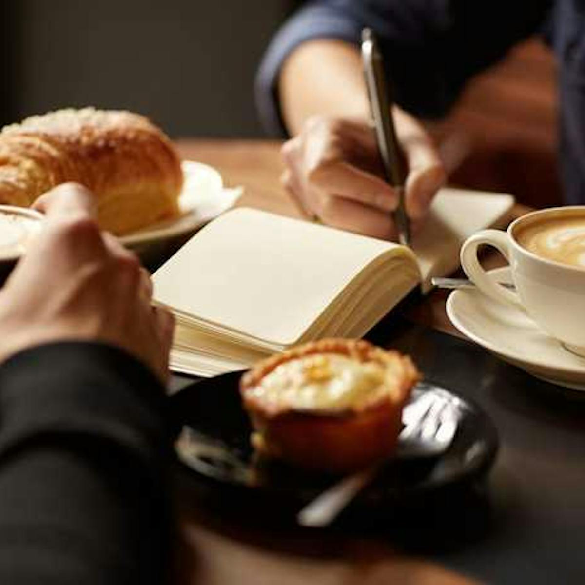 新橋カフェのおすすめ人気ランキング おしゃれで安いランチにも使える喫茶店とは Smartlog 新橋カフェのおすすめ人気ランキング おしゃれで安いランチにも使える喫茶店とは Smartlog