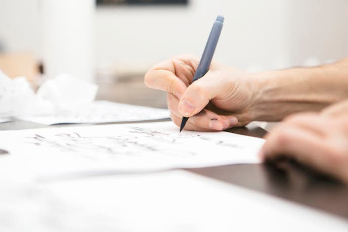 タイプ別 筆ペンの人気おすすめ15選 初心者でも書きやすい一本とは Smartlog タイプ別 筆ペンの人気おすすめ15選 初心者でも書きやすい一本とは Smartlog