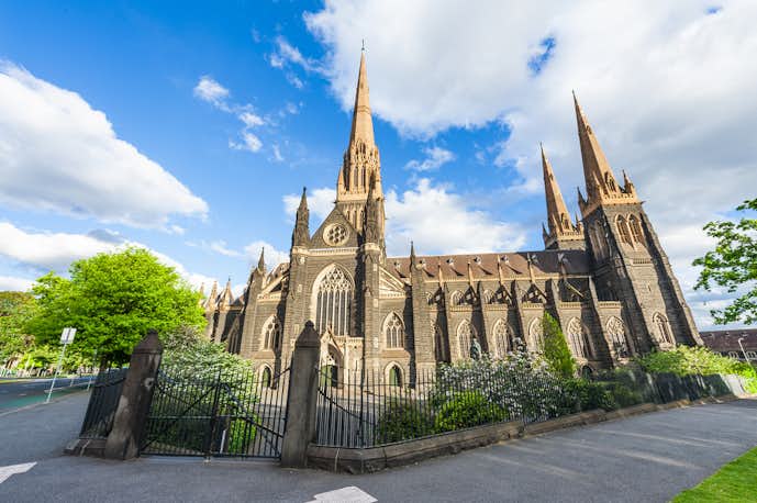 メルボルンでおすすめの観光地はセント・パトリック大聖堂